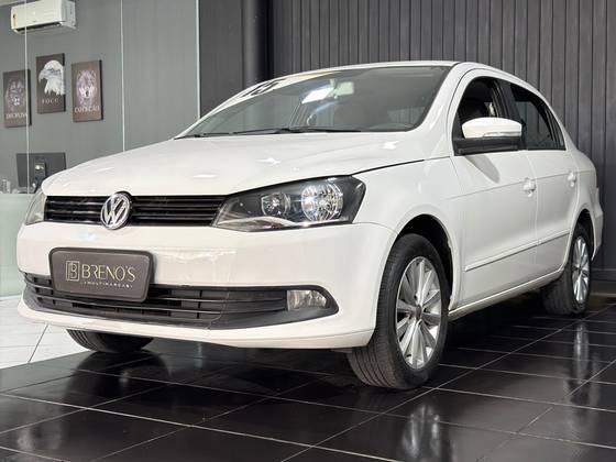 VOLKSWAGEN VOYAGE 1.6 MI COMFORTLINE 8V FLEX 4P MANUAL